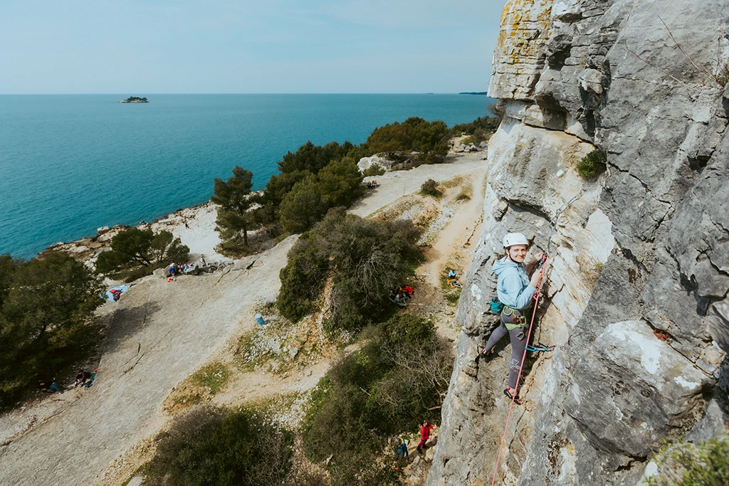 zecetni tecaj sklalnega plezanja oktober